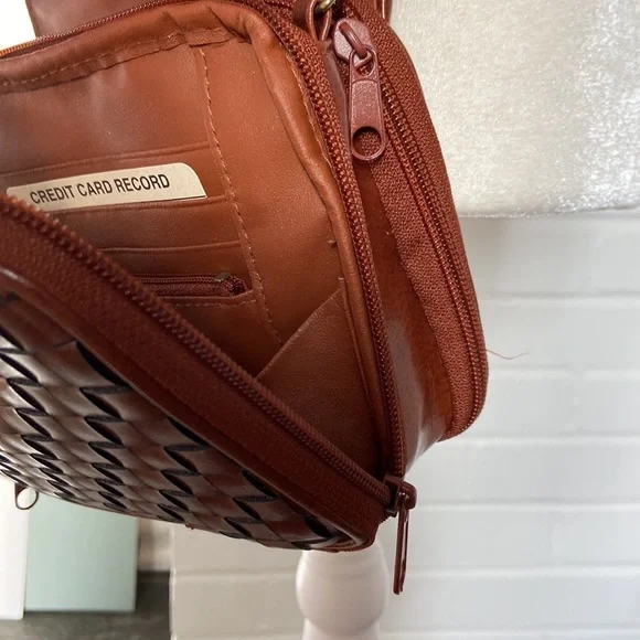 brand new purse, new crossbody bag, brown braided bag, new with tags crossbody - Picture 9 of 11